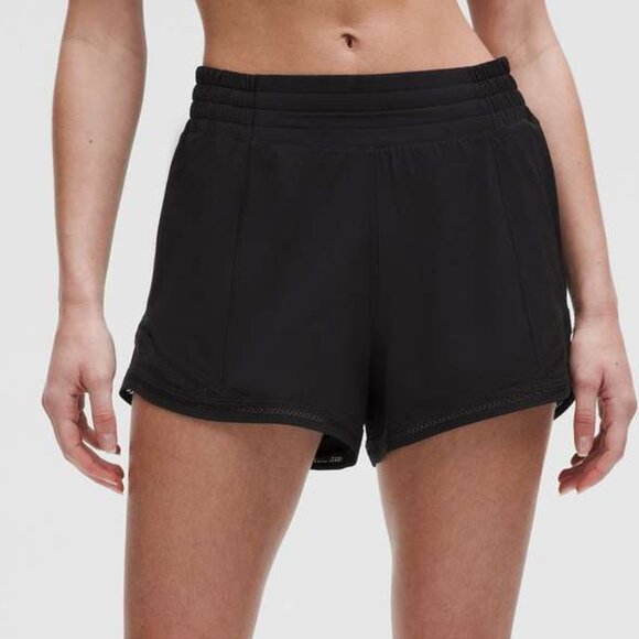 BNWT Lululemon Hotty Hot High-Rise Lined Short 4" *Lace Trim, Black, Size 12 - Picture 1 of 5